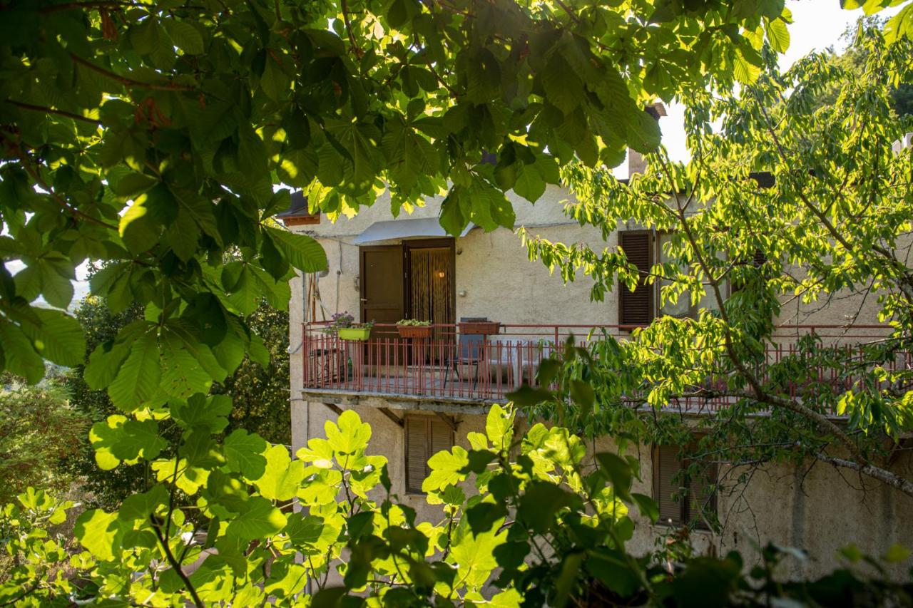 Chalet Battista Grotte di Frasassi - Ferienwohnung