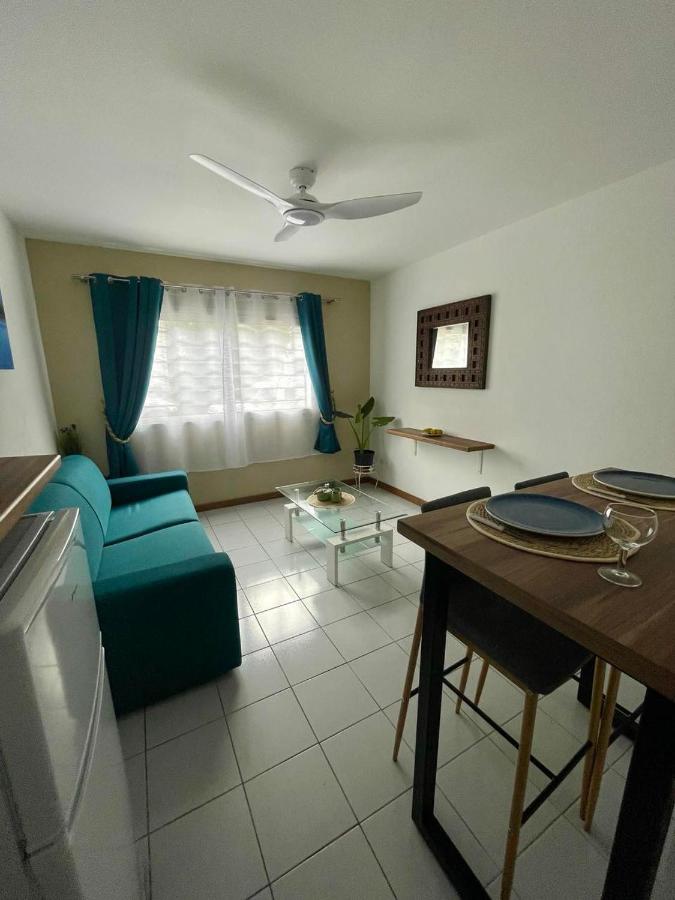 Studio Trinité St DENIS REUNION proche aéroport - B&B Saint-Denis