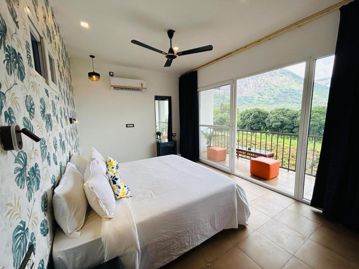 Junior Suite with Mountain View
