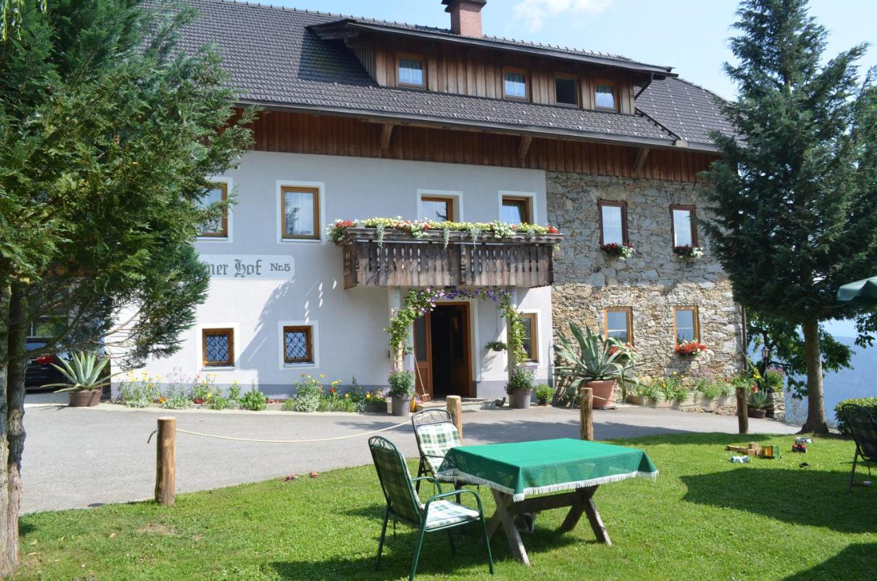 B&B Millstatt - Turnerhof - Bed and Breakfast Millstatt