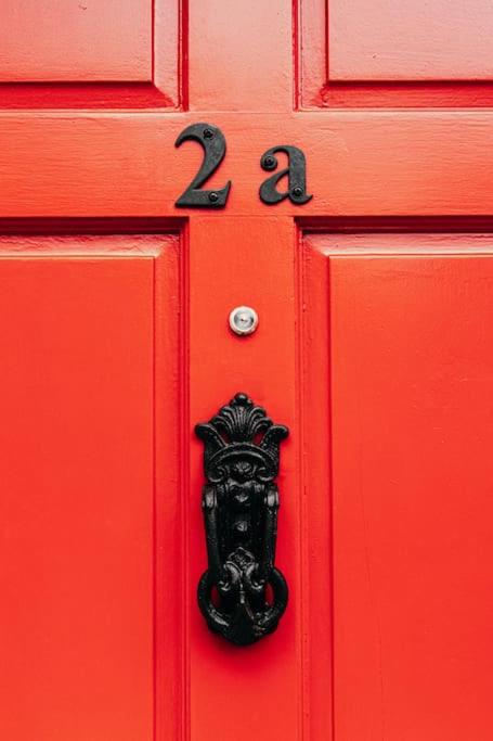 Friars Bush House Belfast - Stunning 4 Bedroom Detached House in Exclusive Queens Quarter Luxury Belfast City Centre - B&B
