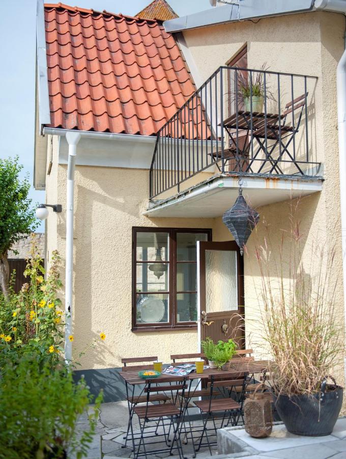 Casa Kruttornet & Villa Fiskarporten - B&B Visby
