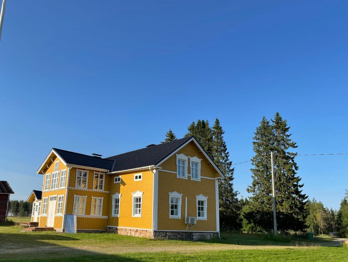Wanha Niemelä, maalaistalo Lapissa - Bed and Breakfast Kierinki