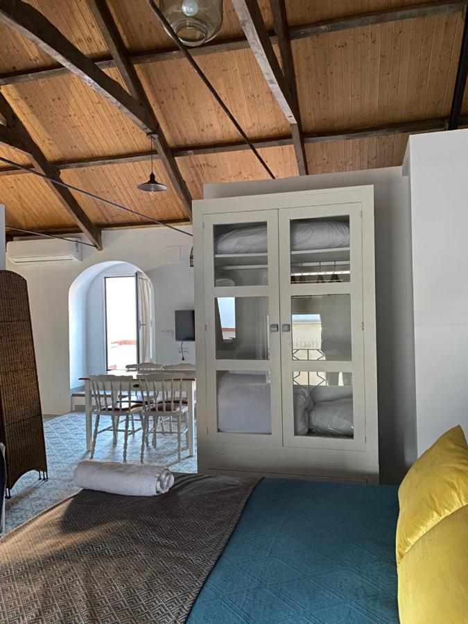 Quadruple Room with Private Bathroom