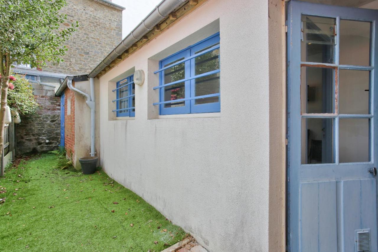 50m de la plage du Prieuré - Maison de ville pour 6 - Bed and Breakfast