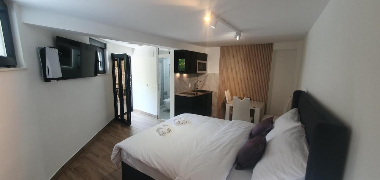 Studio By The Sea 2 - B&B