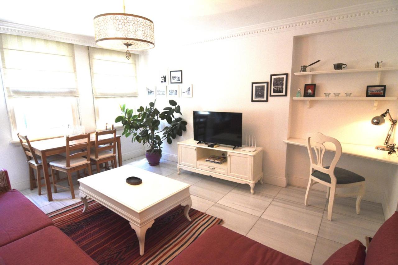 Cozy 1-bdr Apartment In Cihangir Neighborhood - Ferienwohnung Istanbul