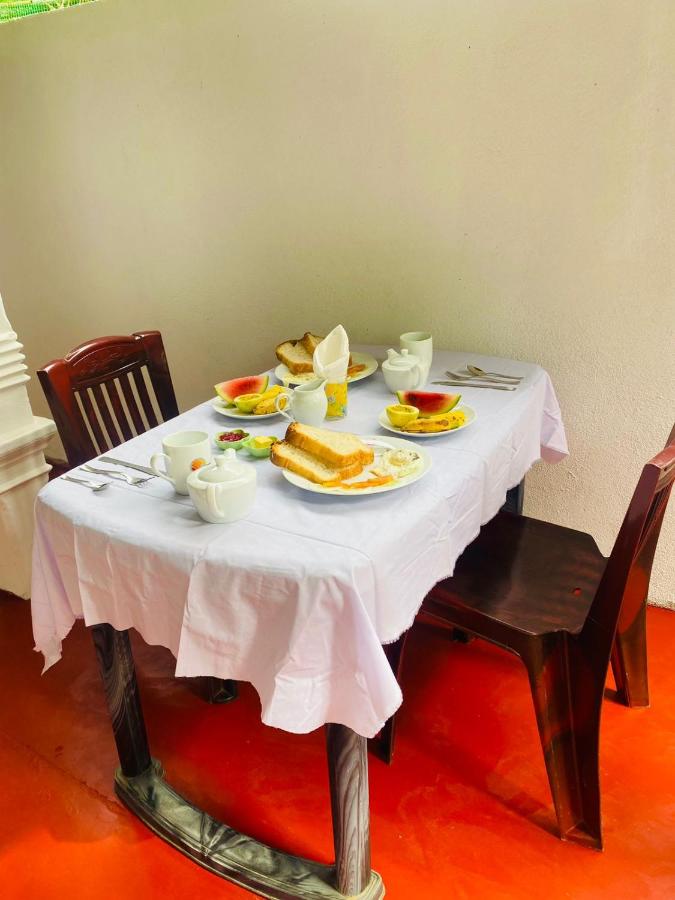 Perfect Home Mirissa - Ferienwohnung