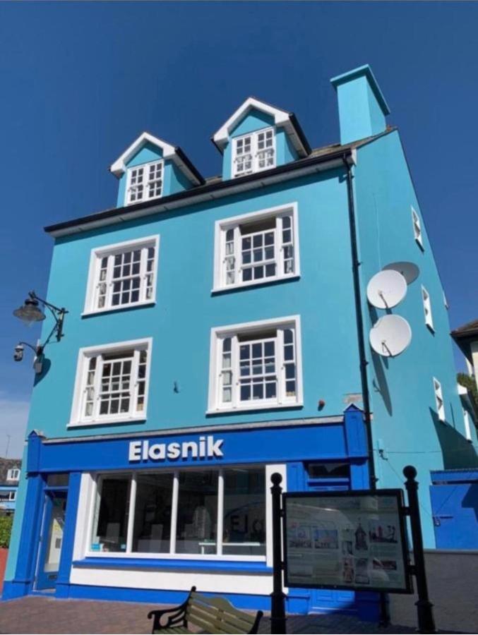 Town Center Beautiful 1 Bed Apartment - Ferienwohnung Kinsale