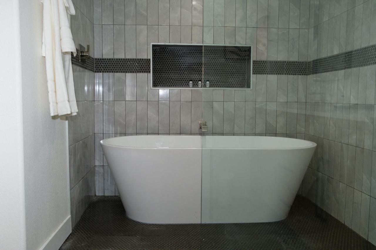 Estudio Deluxe con cama grande 