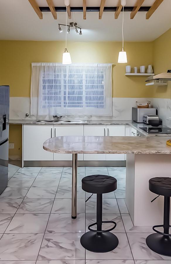 Azies - The Willows - B&B Johannesburg