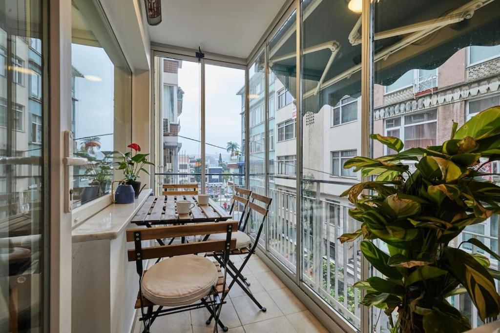 Stunning Apartment in Bebek - Manolya8 - Bed and Breakfast Istanbul