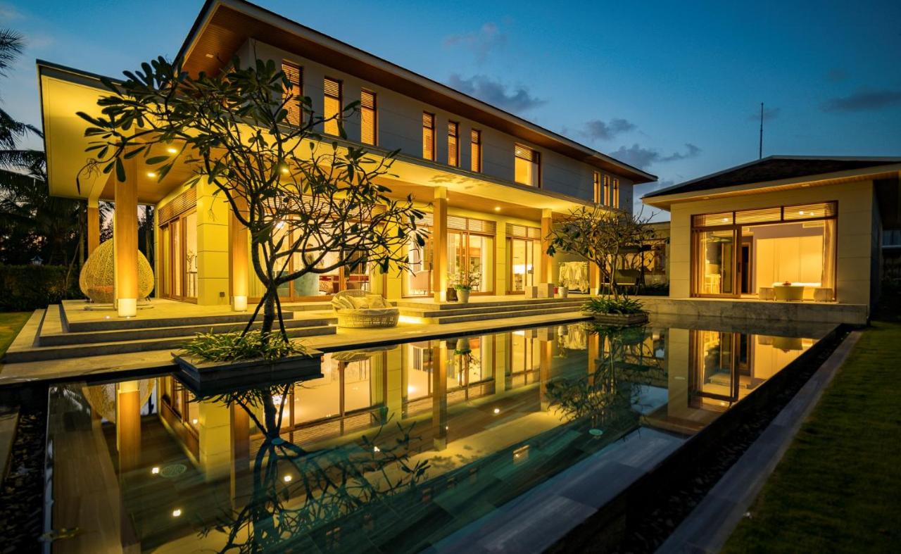 Ocean Beach Resort Da Nang - B&B