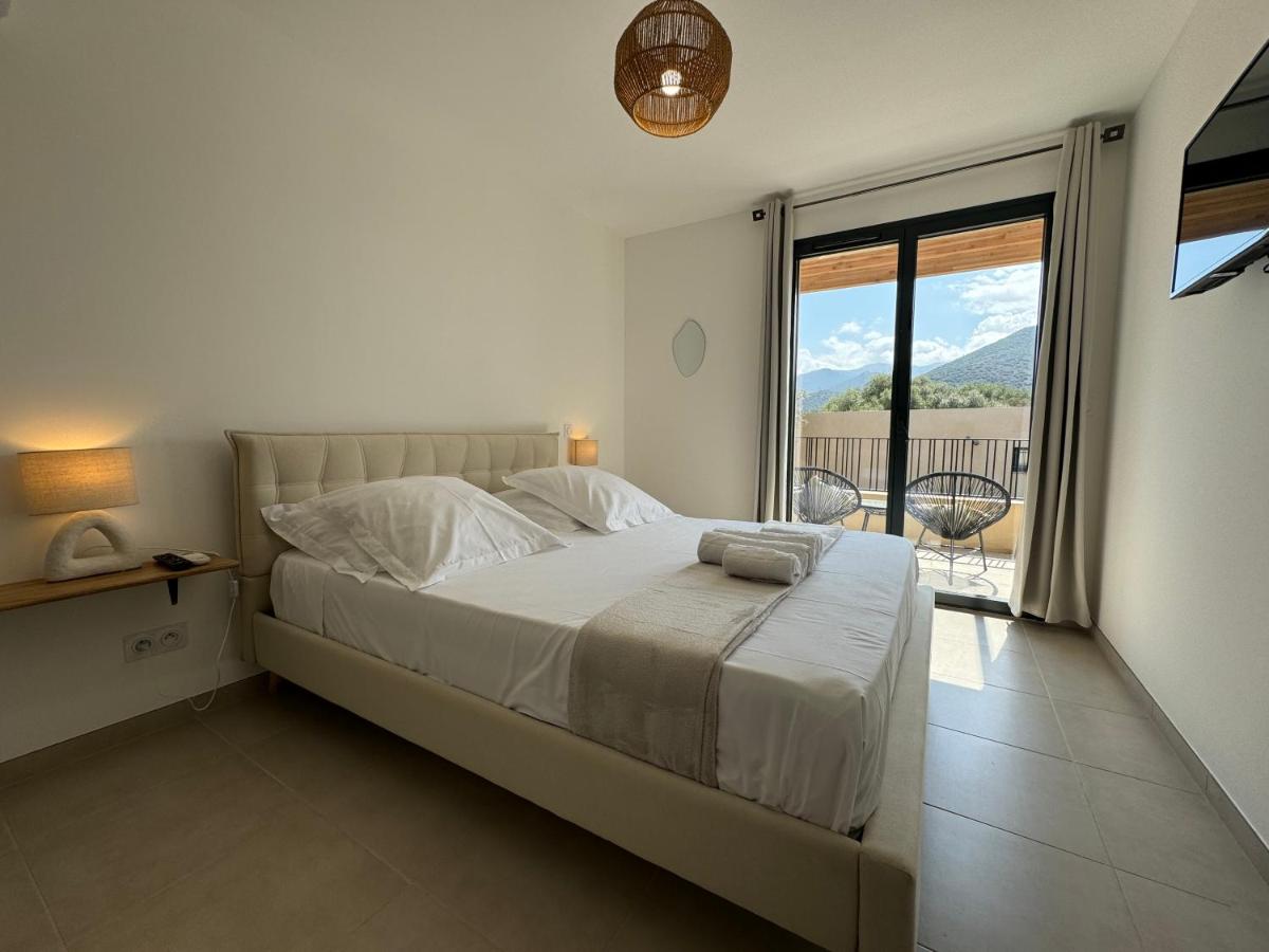 Appartement 2 Chambres avec Piscine Privée