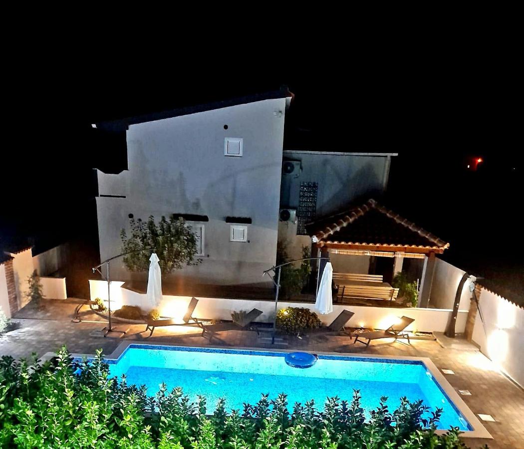 Villa Ivana - B&B Škabrnje