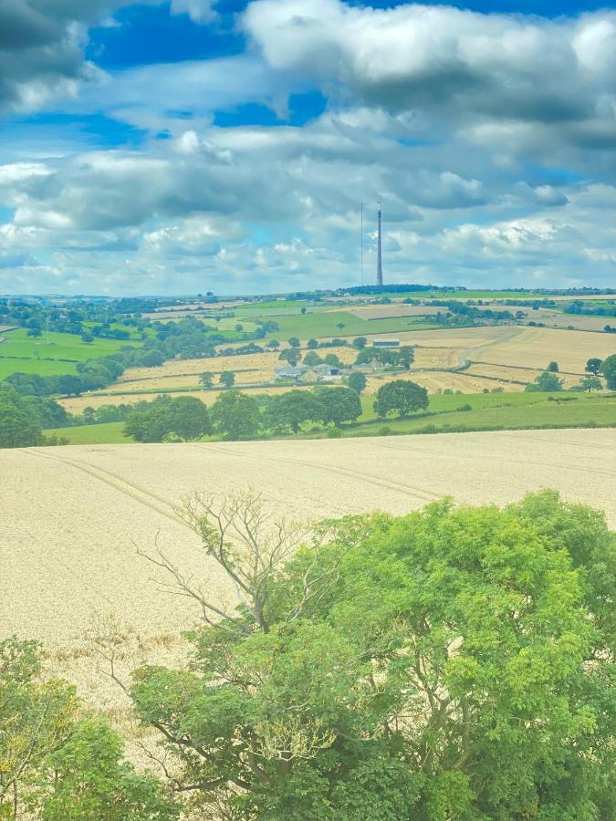 Luxury Converted Water Tower In Yorkshire - B&B