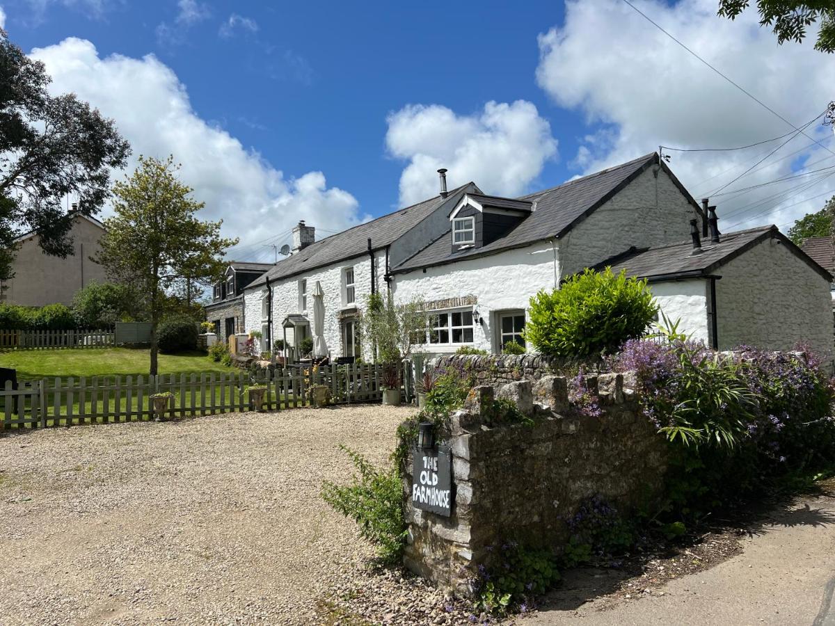 The Old Farmhouse - B&B
