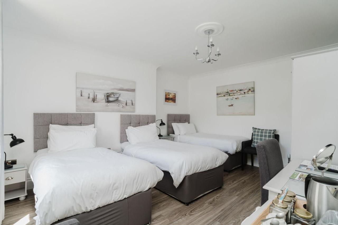 Triple Room with Shower