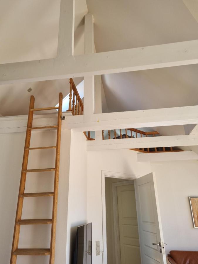 Appartamento con 3 Camere da Letto
