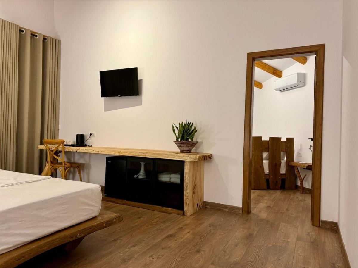 Quadruple Room with Mountain View