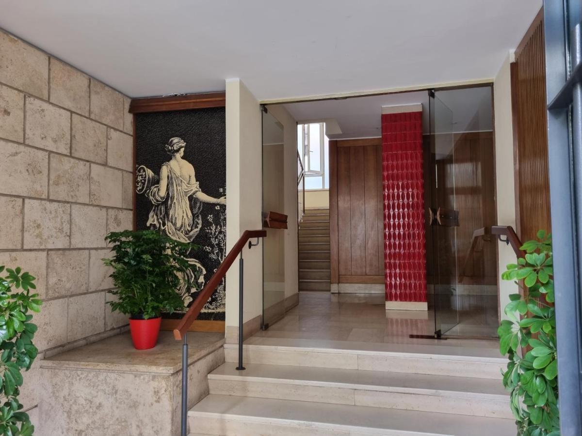 La Dolce Vita - Roma - Metro A - B&B Roma