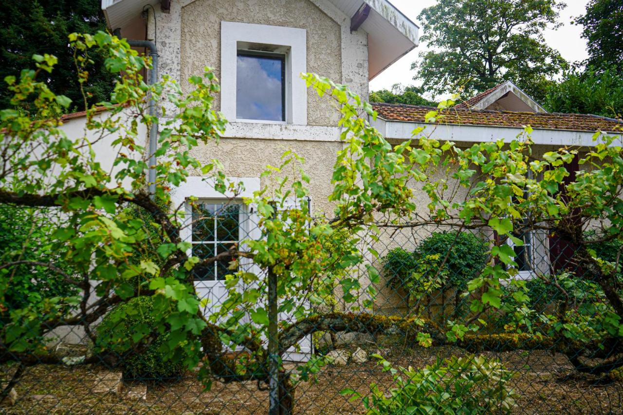 Havre de paix avec BALNEO SPA - Maison idéal pour couple - Famille & pro - Parking privé et gratuit - Wifi et bureau pour travailler - Jusqu'à 6 personnes - B&B
