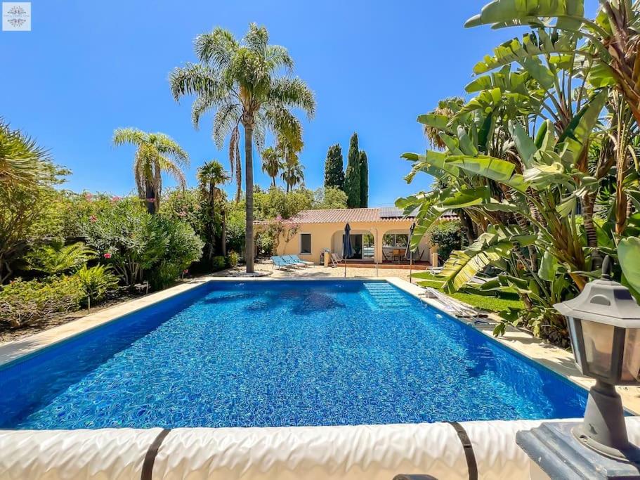 Finca Tierra Sana - B&B Estepona