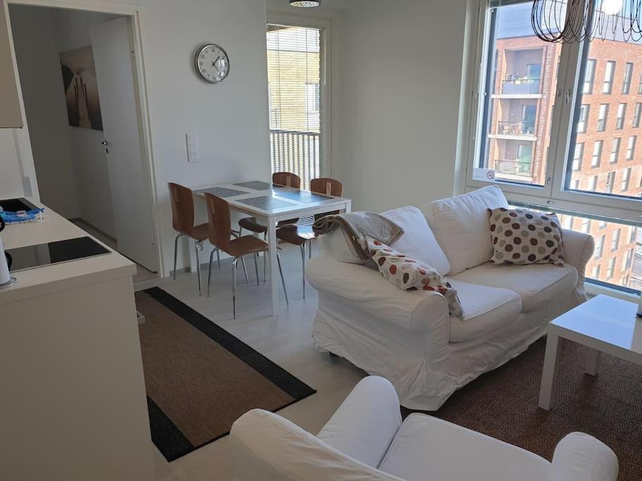 Kotimaailma Apartments - 1BR close to city center - B&B