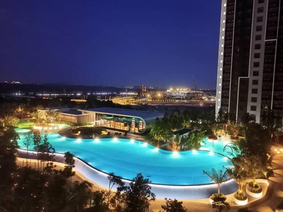 Maya Bay Residences 3R2B Splash Mania near KLIA - B&B