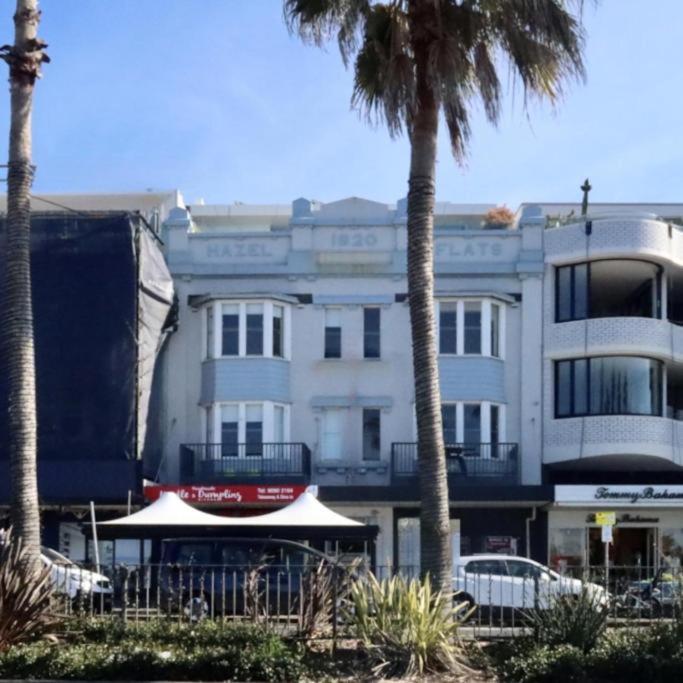 Bondi Beach Hazel unit 1 - Beach view with balcony and 2 bedrooms - B&B