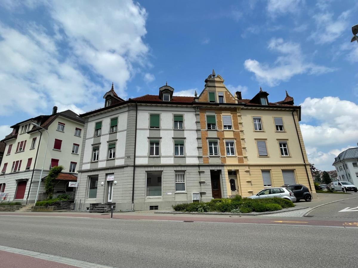 Aldora Guesthouse Business Apartment - Ferienwohnung Wil SG