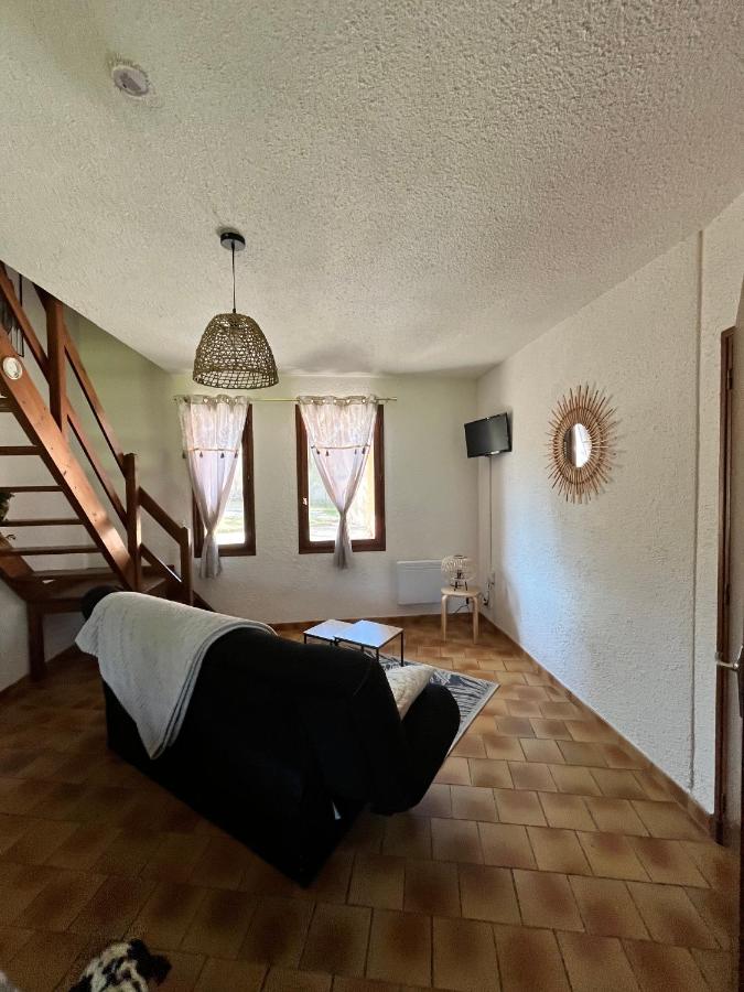 Two-Bedroom Deluxe Apartment