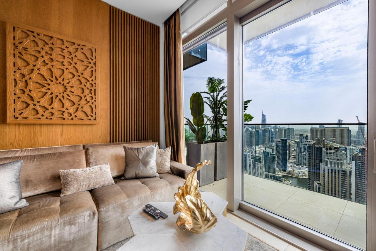 Daniels 1BR Marina Horizon Retreat - B&B Dubai