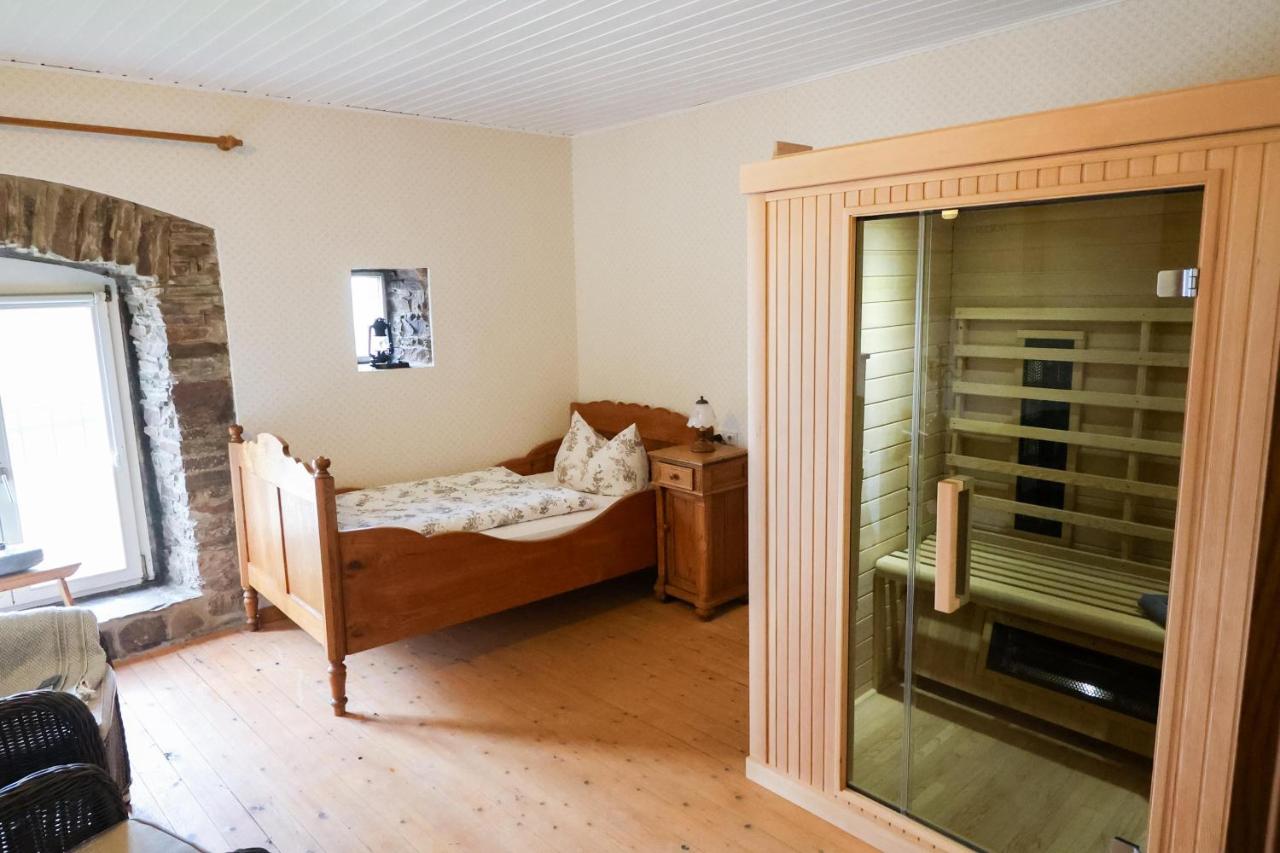 Appartement met 2 Slaapkamers en een Douche 

