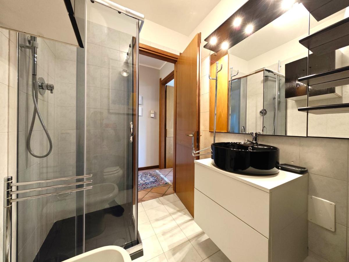 Studio Apartment with Balcony