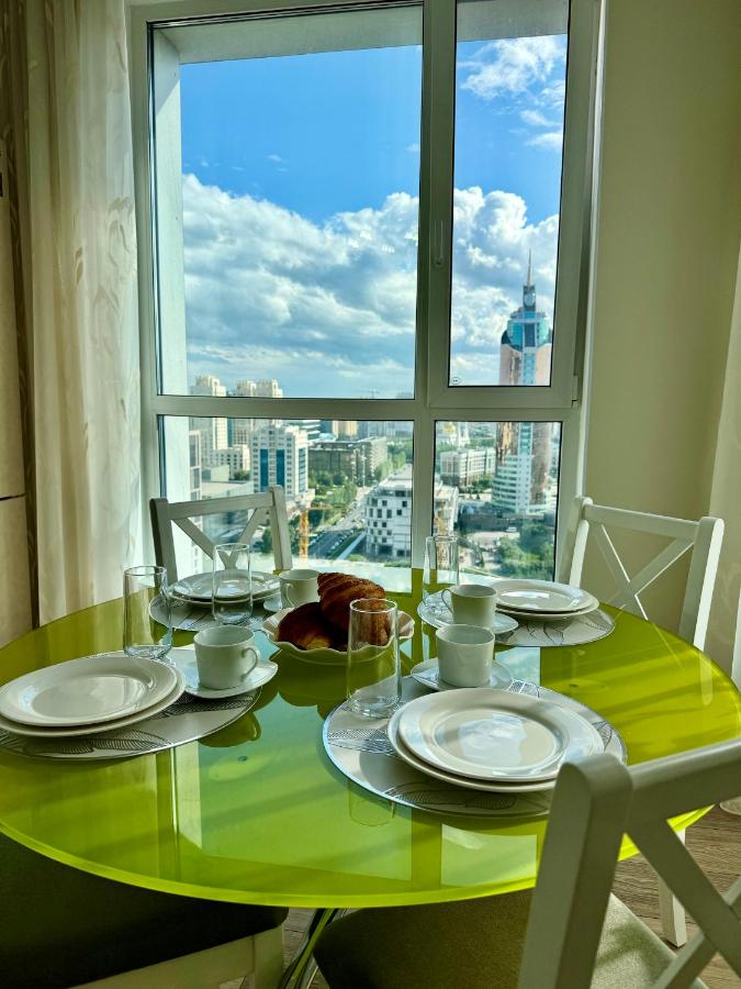 Современный уют, 2-комнатная квартира в Atlant - Ferienwohnung Astana