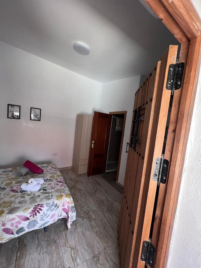 Apartamentos La Campana 5 - B&B