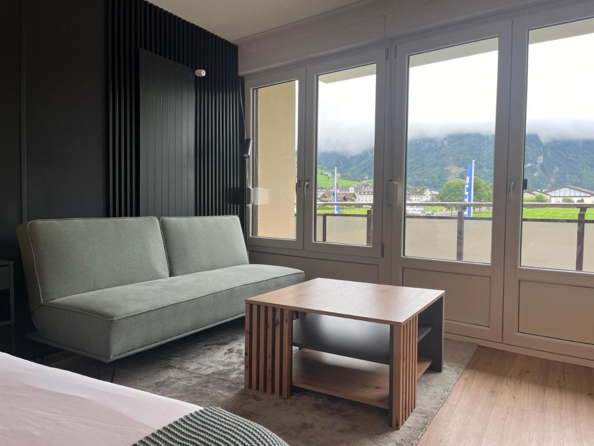 TITLIS Alpine Studio - close to cable car - nahe der Gondel - B&B Engelberg