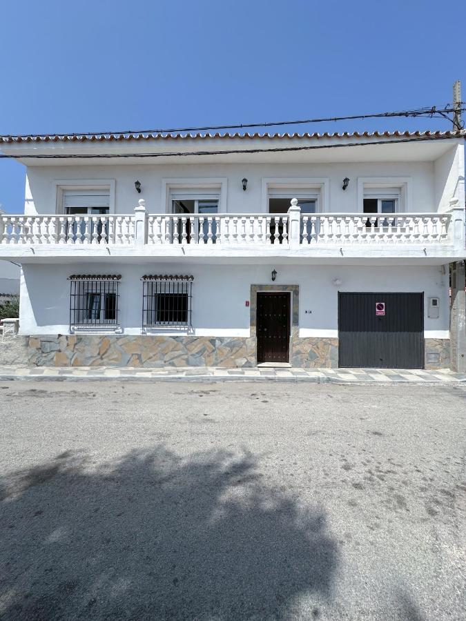Nice House next to Sotogrande Port and Marina - B&B