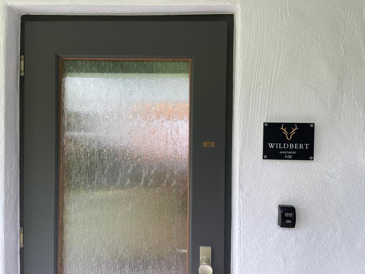 Apartment Wildbert mit Blick auf die Donau, nur Feriengäste willkommen, keine Arbeiterunterkunft! - Ferienwohnung