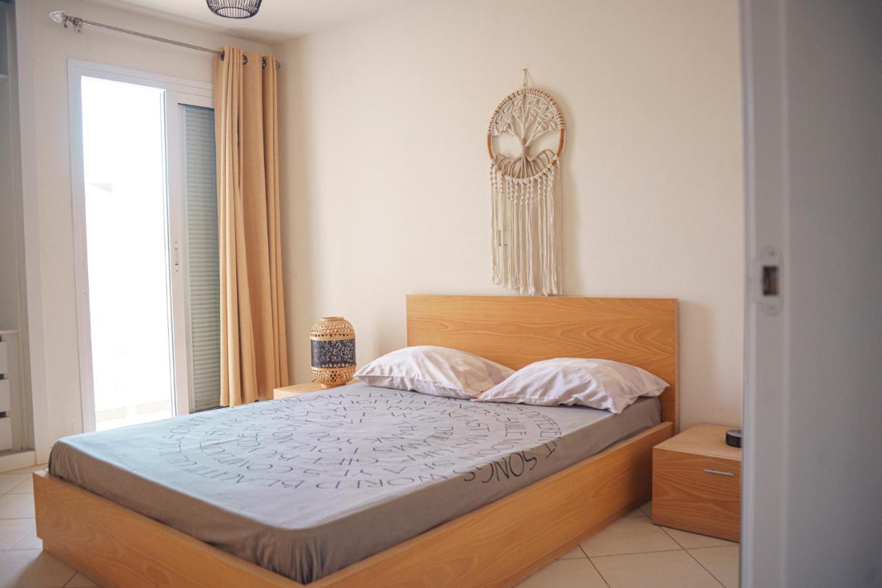 2 bdr cozy beachside apartment, Copacabana - LCGR - Ferienwohnung Mindelo