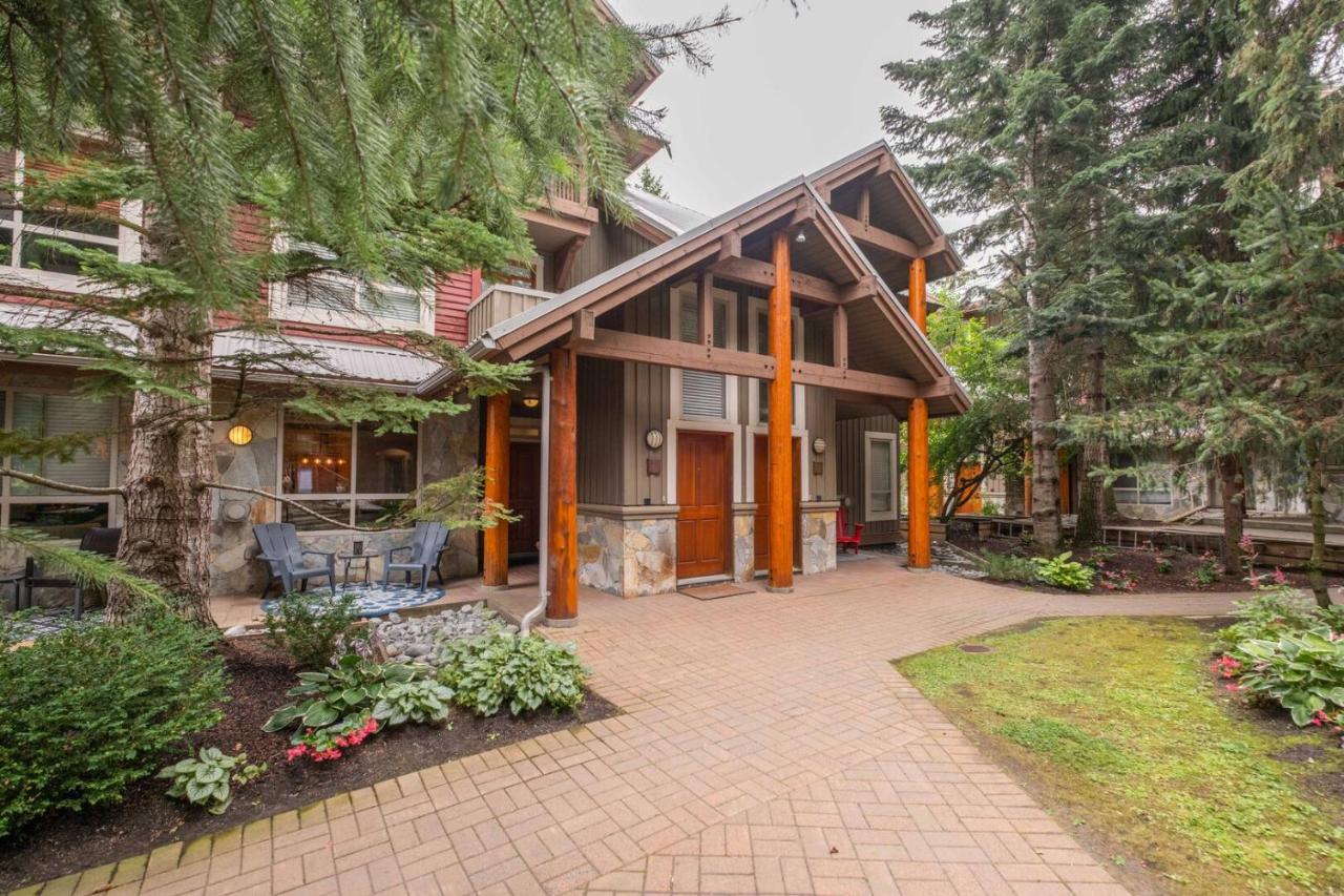 Symphony by Outpost Whistler - Chambres d’hôtes Whistler