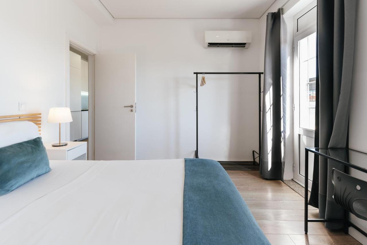 Apartamento con balcón