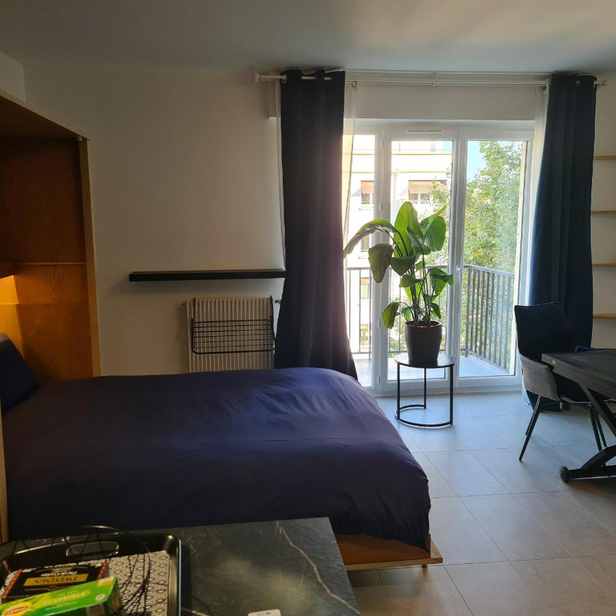 Studio à Courbevoie 92 - Chambres d’hôtes
