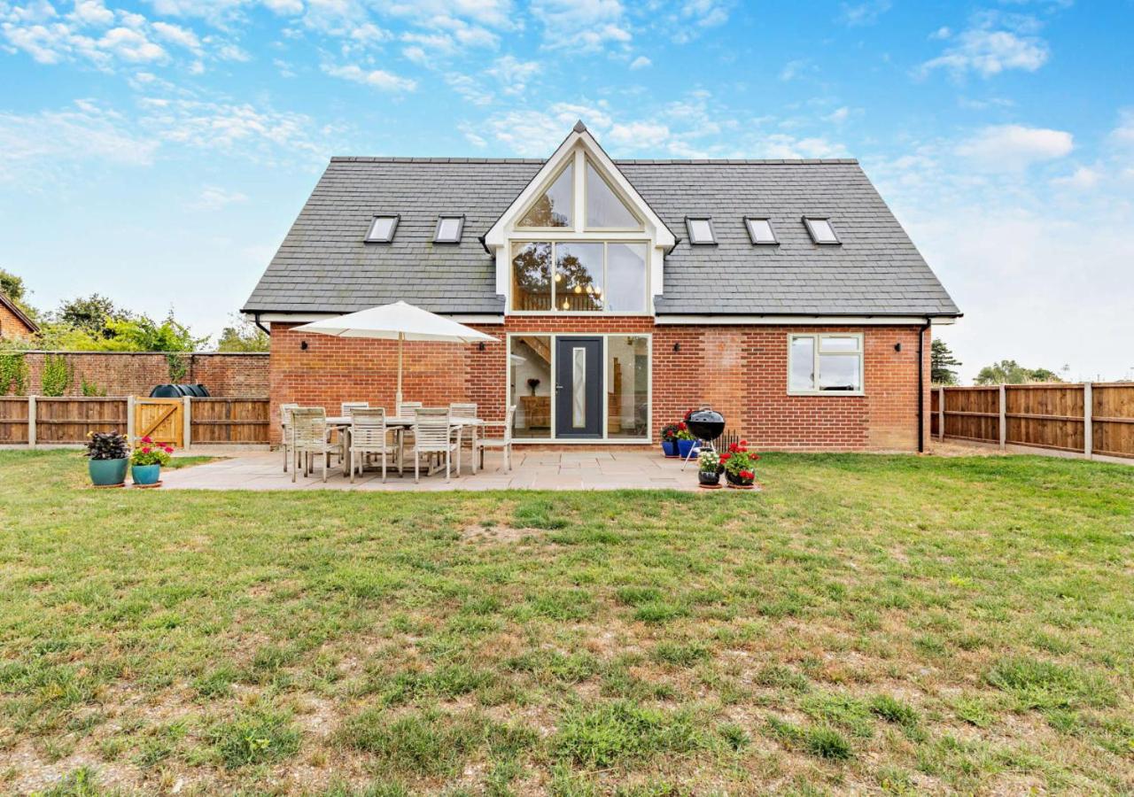 Pheasant House - Cawston - B&B