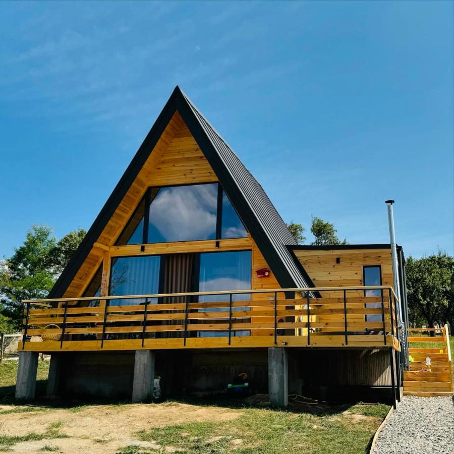 IezerVenture Cabins - Bangkok - B&B Șelari