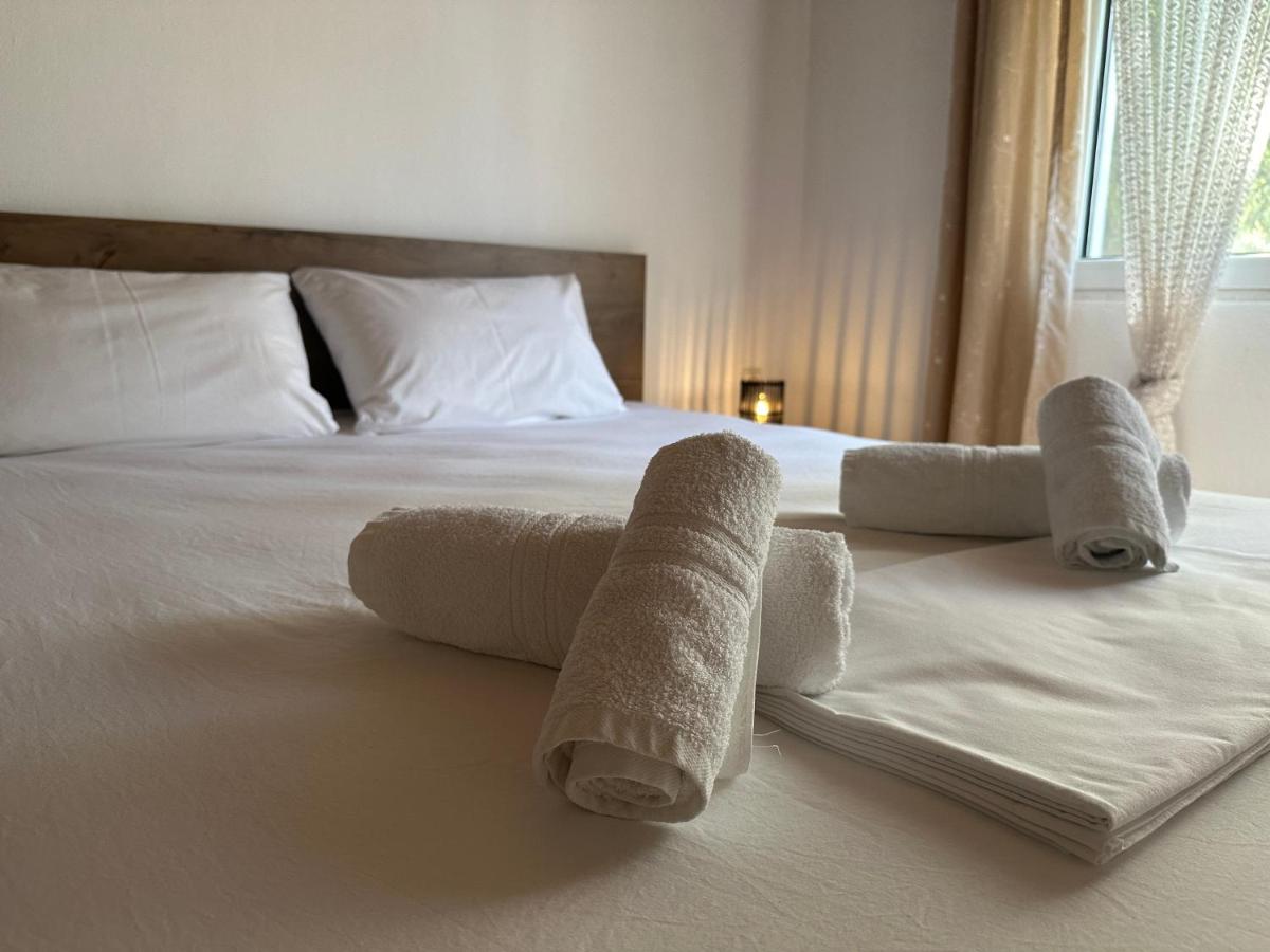 Moustaki Apartments - B&B