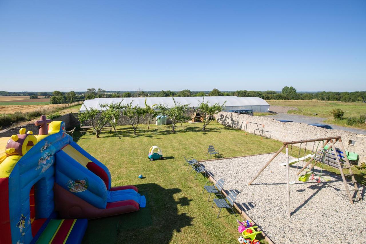 LA FERME DE LONGUES maisons spécialisées pour les familles avec jeunes enfants - Bed and Breakfast Longues-sur-Mer