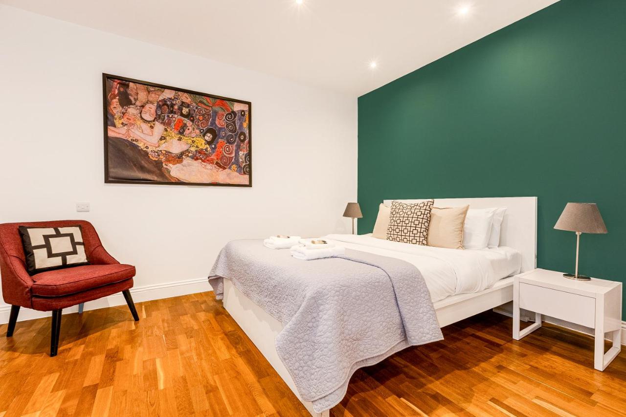 Beautifully Refurbished Studio, Central Location - B&B