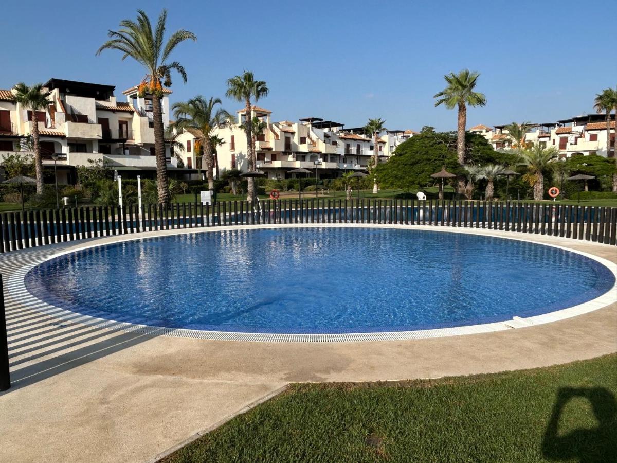 Jardines Nuevo Vera bajo 2 dormitorios vistas al mar - B&B Vera
